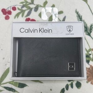 Calvin Klein Black RFID Leather Card Holder